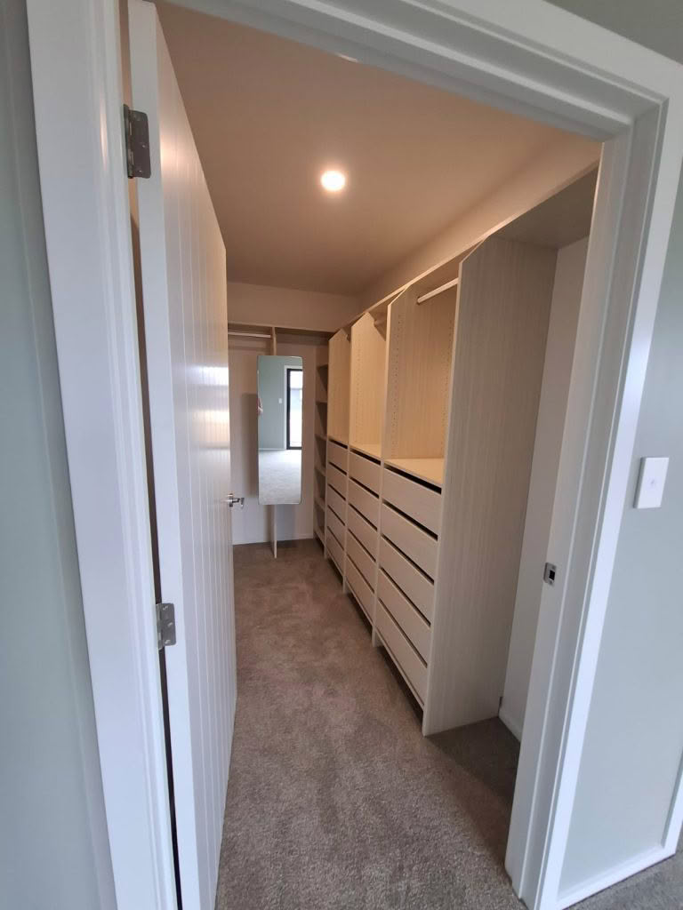 CLubhouse walk in seashell 2